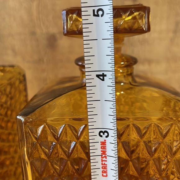 Vintage Mid-Century TILSO Japan Amber Glass Liquor Decanter Set. - Picture 7 of 8